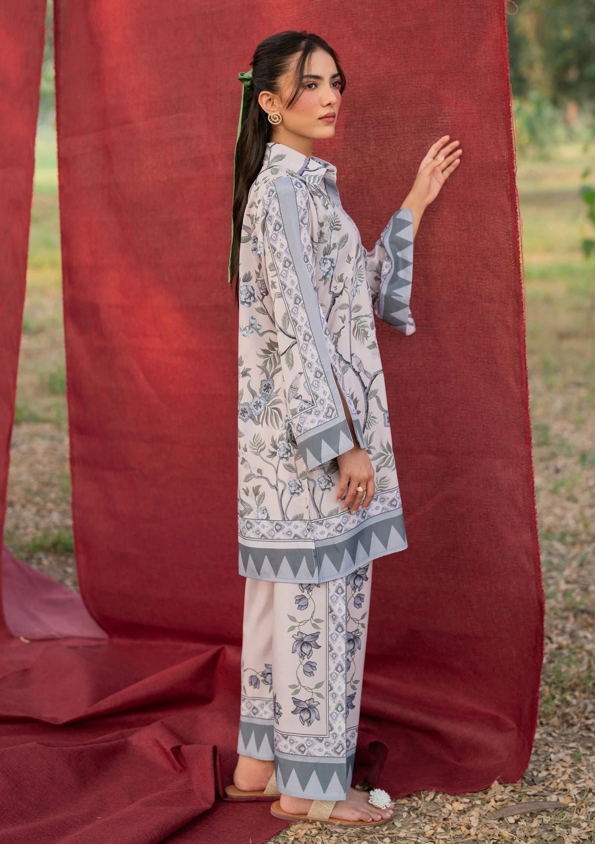 Pret Collection - Garnet Clothing - Whispers of Fall -