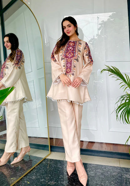 Mehr-e-Nazuk – 2 Piece Kurti Set