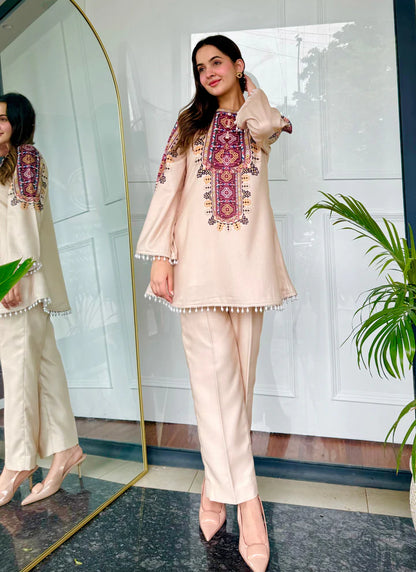 Mehr-e-Nazuk – 2 Piece Kurti Set