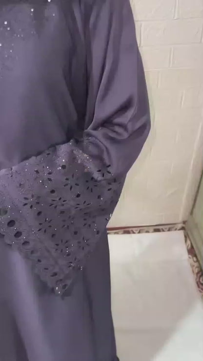 Abaya 106